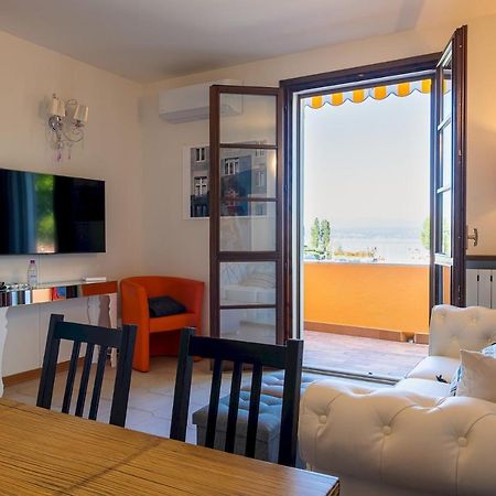 דירות סירמיונה La Casa Sul Porto - Italian Homing מראה חיצוני תמונה